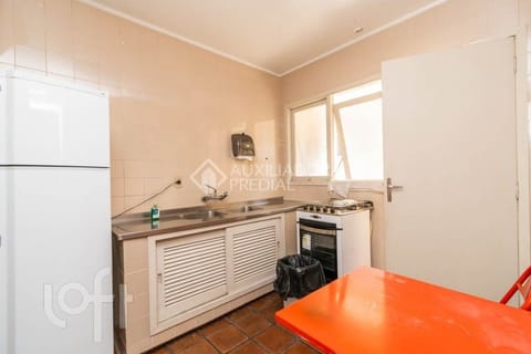 Image 24 - 227148